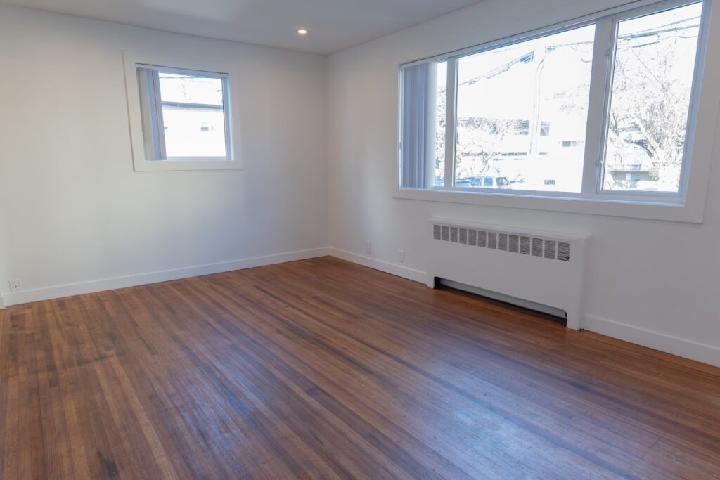 Modern 1-Bedroom Apartment with Updated Kitchen & Pet-Friendly Living — photo 3